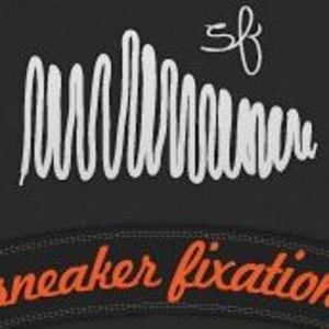 Meet your Posher, Sneaker